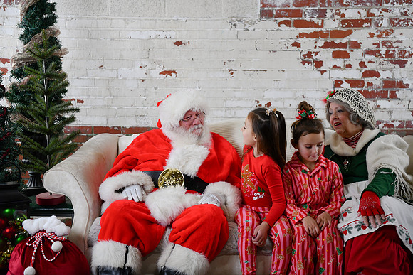 2025 Burns Santa 07