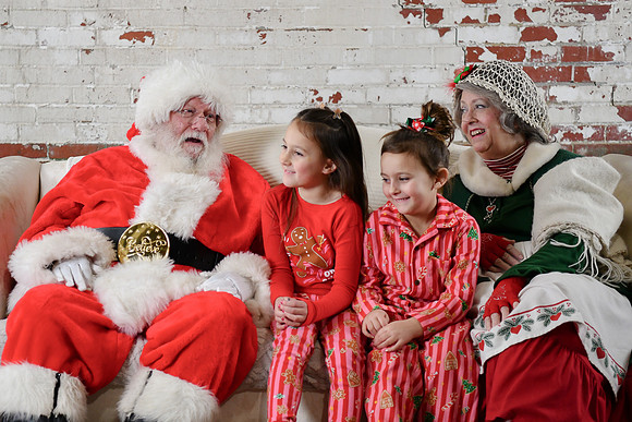 2025 Burns Santa 18