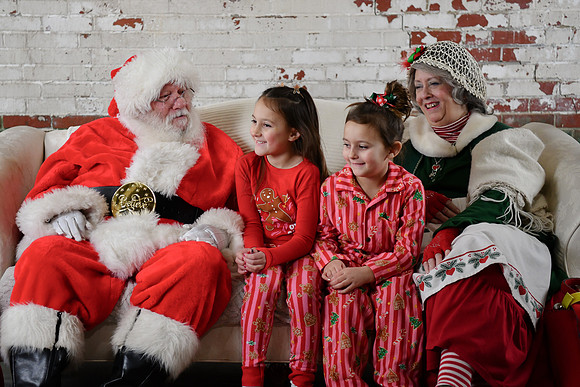 2025 Burns Santa 21