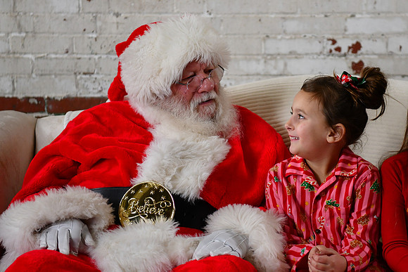 2025 Burns Santa 30