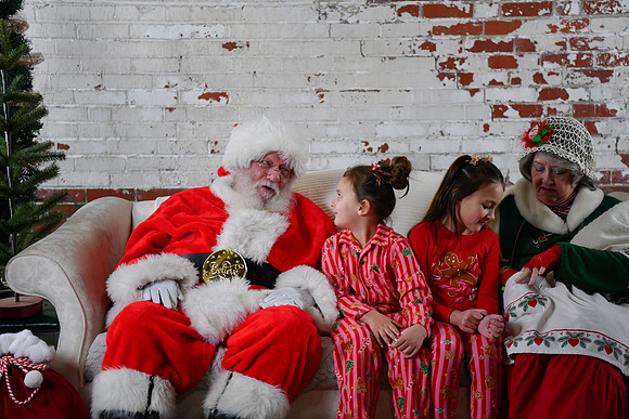 2025 Burns Santa 35