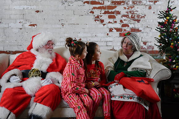 2025 Burns Santa 48