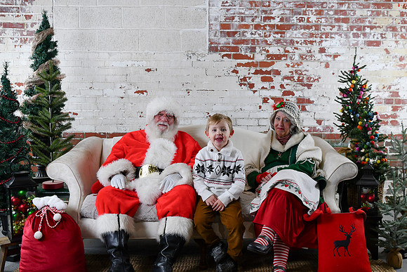 2025 Hesson Santa 01