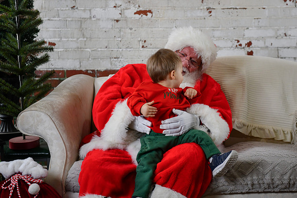 2025 Hart Santa 05