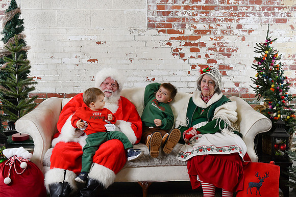 2025 Hart Santa 14