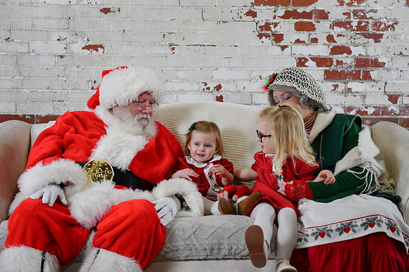 2025 Katelyn Santa 36
