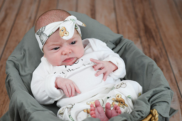 Libby Newborn 010