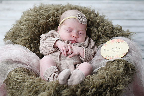 Libby Newborn 088