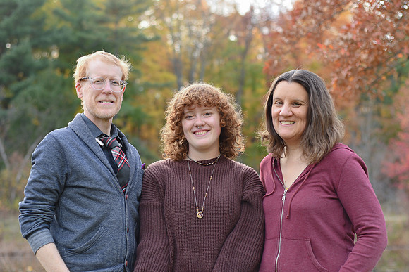 CJ with parents 04