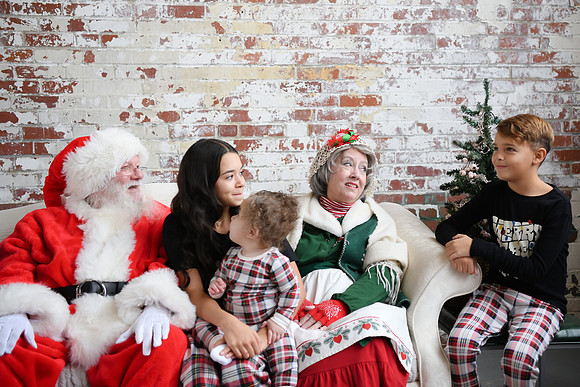 2024 Santa [Houghtaling] 17