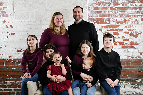 Sarah Family Pose 3 034