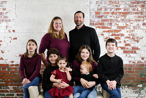 Sarah Family Pose 3 035