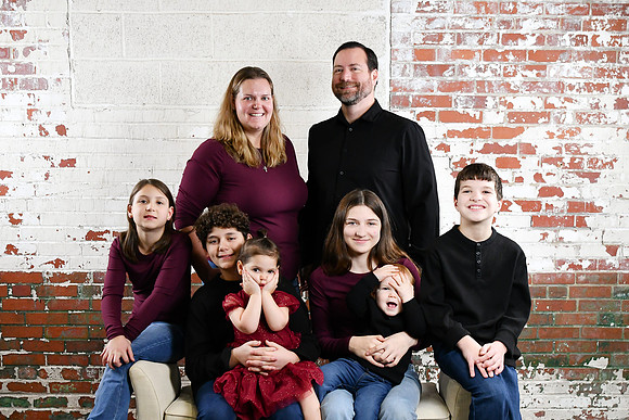 Sarah Family Pose 3 041