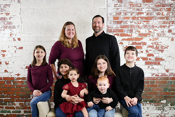 Sarah Family Pose 3 047