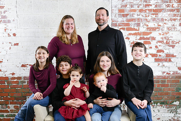 Sarah Family Pose 3 045