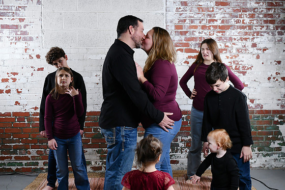 Sarah Family [kissing] 07