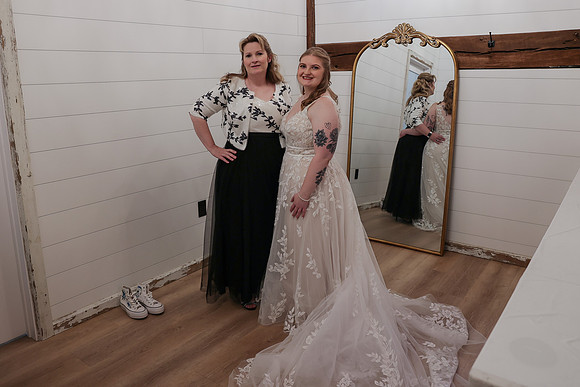 Madysen & Zak WD [getting ready] 191
