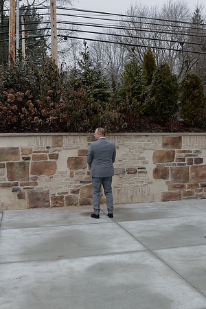 Madysen & Zak WD [first look with dad] 033