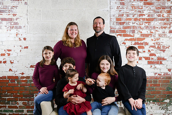 Sarah Family Pose 3 012