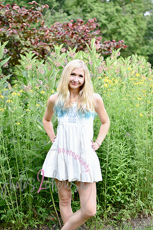 Gwen [MHS Senior] 161