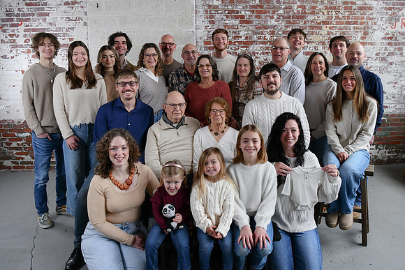 2026 Beard Family Photos 050