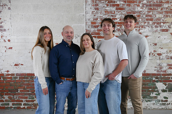 2026 Beard Family Photos 099
