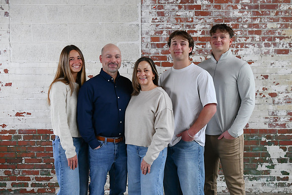 2026 Beard Family Photos 097