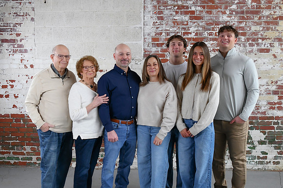 2026 Beard Family Photos 107