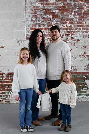 2026 Beard Family Photos 145