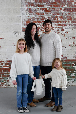 2026 Beard Family Photos 146
