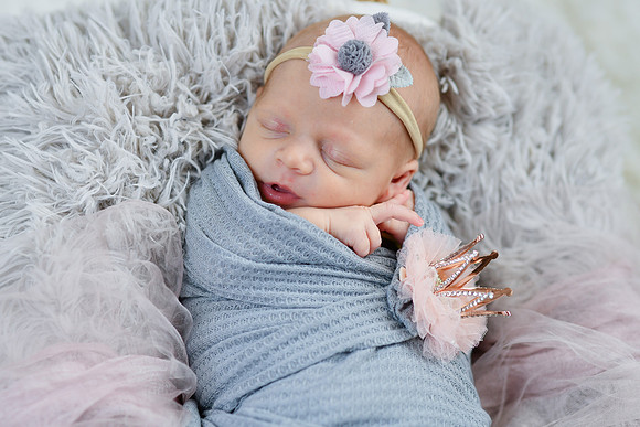 Gabrielle [newborn] 026