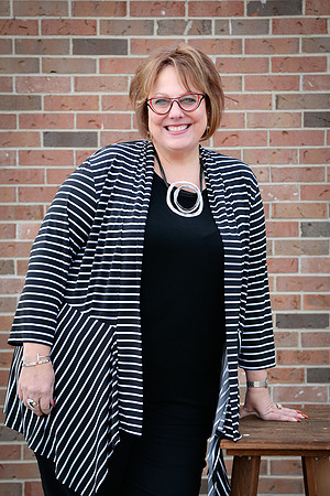 Janice headshots 002