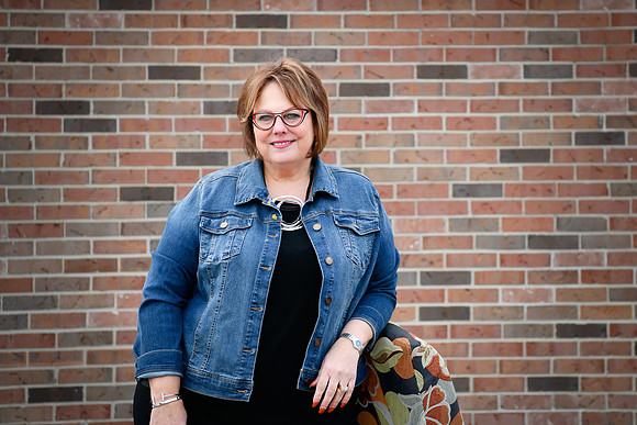 Janice headshots 004