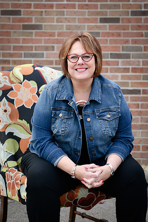 Janice headshots 016