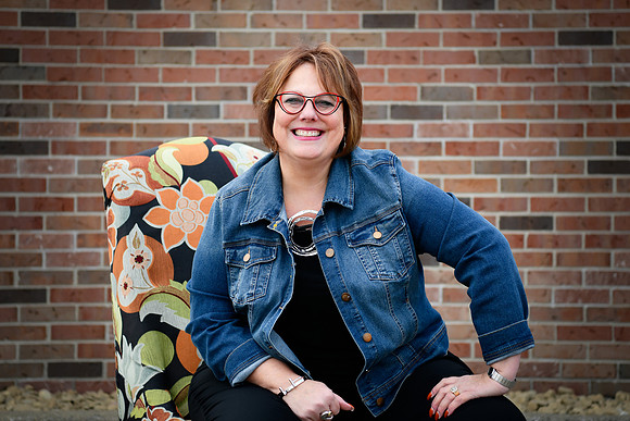 Janice headshots 031