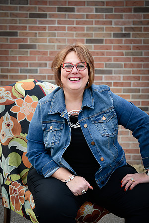 Janice headshots 037