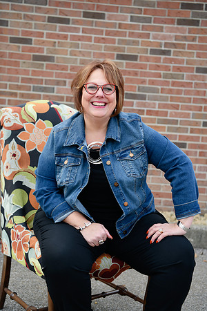 Janice headshots 038