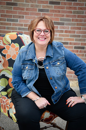 Janice headshots 039