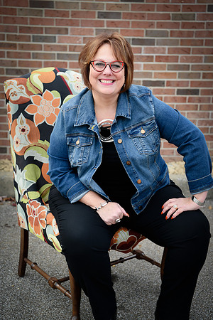 Janice headshots 041