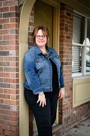 Janice headshots 046