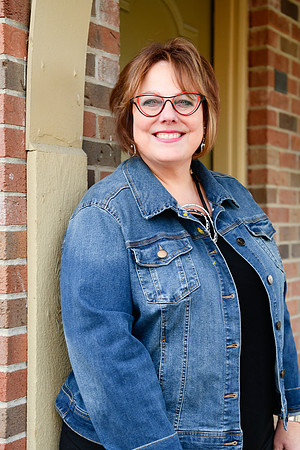 Janice headshots 053