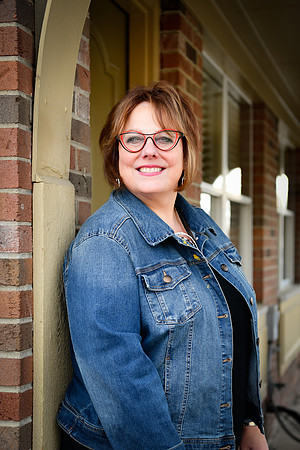 Janice headshots 060