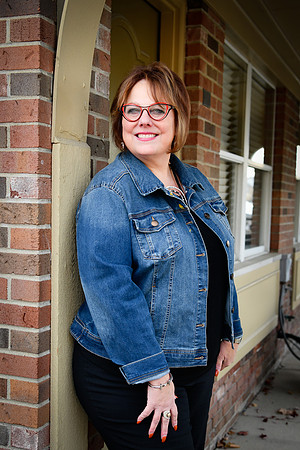 Janice headshots 063