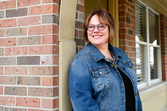 Janice headshots 064