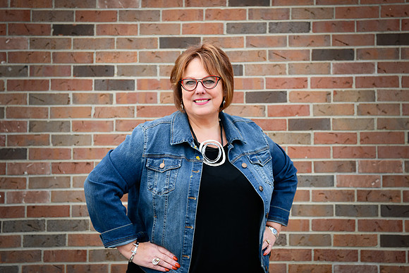 Janice headshots 105