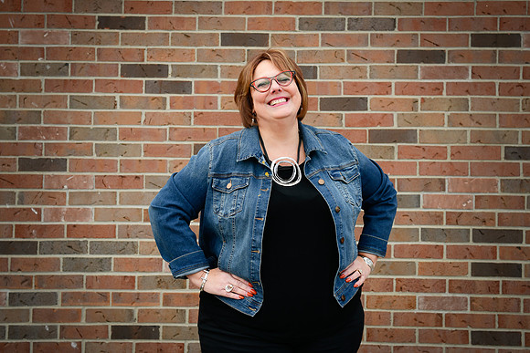 Janice headshots 111