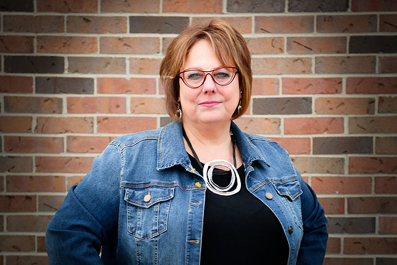 Janice headshots 125