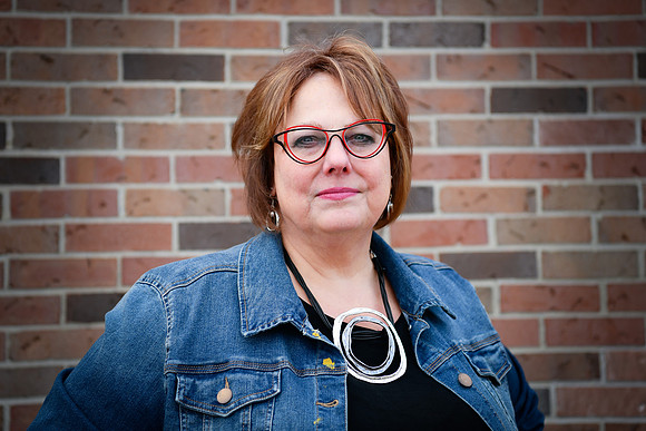 Janice headshots 129