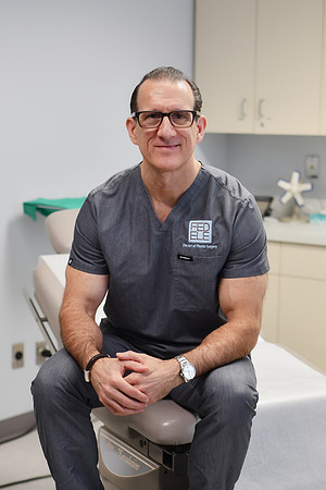 Dr Fedele [procedure room] 08