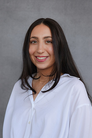 Gabriella headshots 02